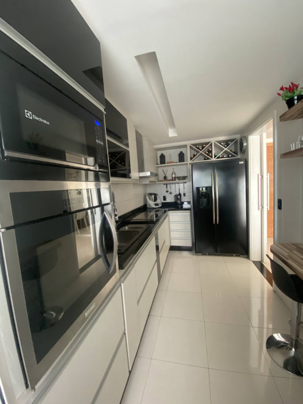 Apartamento para alugar Barra da Tijuca com 72m² e 2 quartos por R$ 5.700 - 1714275462-5acbbdcf-3348-4844-afef-8bf1fe38d051.jpeg
