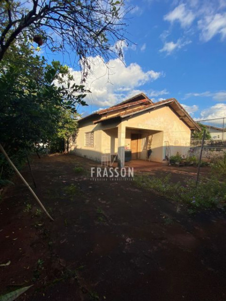 Casa à venda Vila Larsen 1 com 170m² e 2 quartos por R$ 380.000 - 1231261782-casa10.jpeg