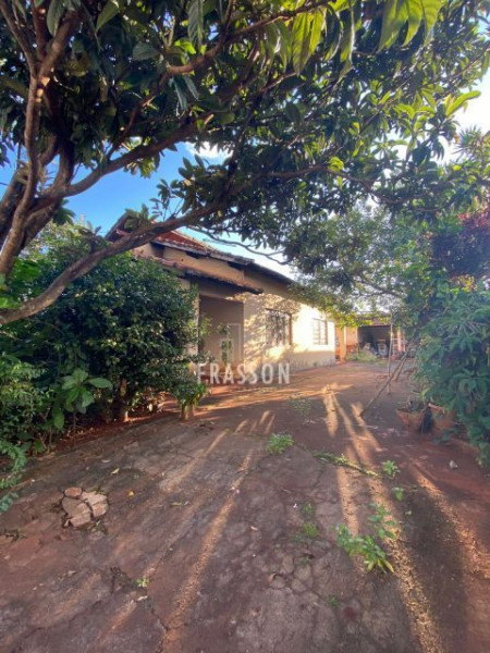 Casa à venda Vila Larsen 1 com 170m² e 2 quartos por R$ 380.000 - 1317747437-casa15.jpeg