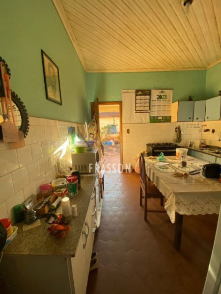 Casa à venda Vila Larsen 1 com 170m² e 2 quartos por R$ 380.000 - 1360117826-casa2.jpeg