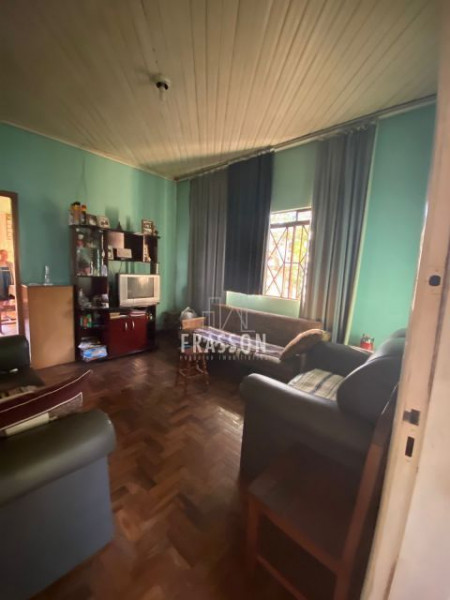 Casa à venda Vila Larsen 1 com 170m² e 2 quartos por R$ 380.000 - 1590292-casa8.jpeg