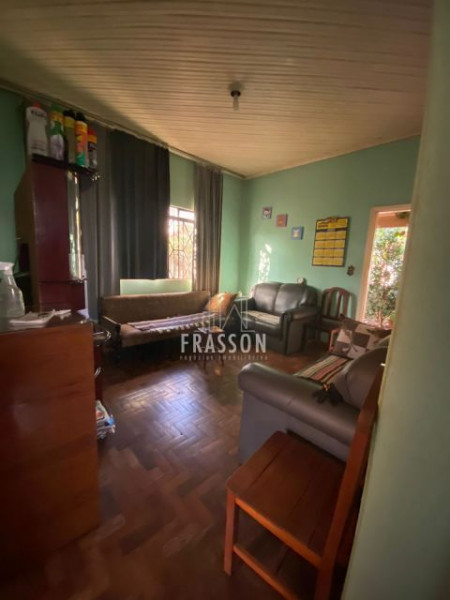 Casa à venda Vila Larsen 1 com 170m² e 2 quartos por R$ 380.000 - 768019887-casa5.jpeg