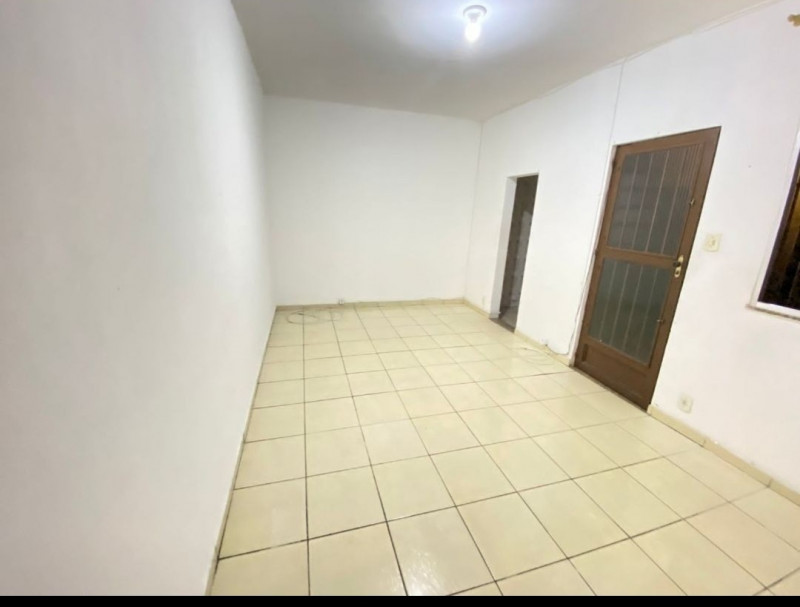 Casa à venda Méier com 80m² e 2 quartos por R$ 250.000 - 2006979319-screenshot-20230522-113738-photos.jpg
