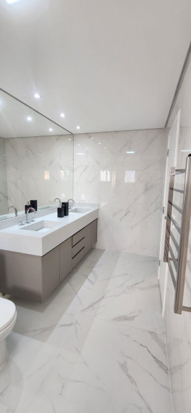 Apartamento à venda Rudge Ramos com 240m² e 3 quartos por R$ 1.750.000 - 456842015-banheiro-suite-principal-v1.jpeg