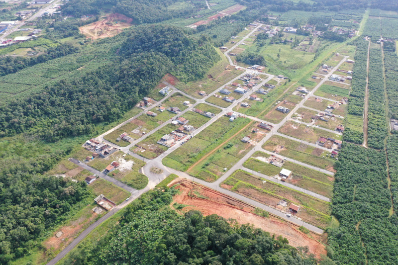Terreno à venda Centro com 300m² e 1 quarto por R$ 108.000 - 2146234542-whatsapp-image-2023-05-19-at-14.jpeg