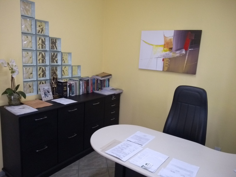 Comercial à venda Centro com 69m² e 1 quarto por R$ 345.000 - 2111659874-sala-adv-7.jpg