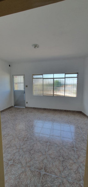 Casa à venda Vila Clotilde com 179m² e 3 quartos por R$ 450.000 - 1785848033-5422b2ce-96f7-4eda-ab5e-b2d534ebeeb2.jpeg