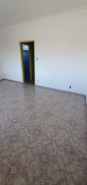 Casa à venda Vila Clotilde com 179m² e 3 quartos por R$ 450.000 - 2016770101-2eb6530b-d812-4a9f-af0e-c862e1cc7c97.jpeg