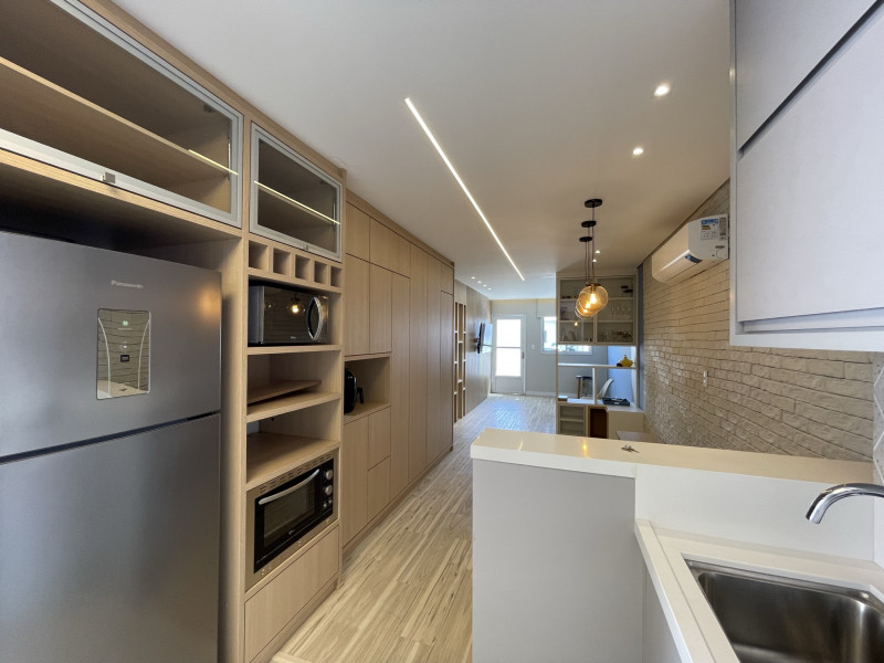 Casa de condomínio à venda Centro com 90m² e 2 quartos por R$ 550.000 - 1434506105-1.jpg