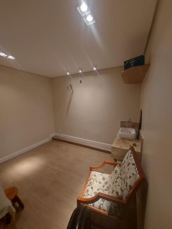 Comercial à venda Centro com 45m² e 1 quarto por R$ 220.000 - 940205938-20230317-151621.jpg