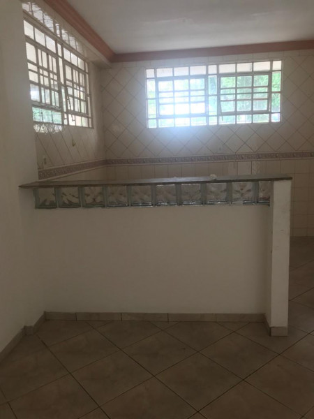 Casa à venda Dom Pedro com 600m² e 6 quartos por R$ 800.000 - 1645450035-cozinha-e-sala-de-jantar.jpg