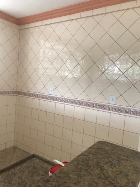 Casa à venda Dom Pedro com 600m² e 6 quartos por R$ 800.000 - 1728467418-cozinha-da-bancada-da-pia.jpg