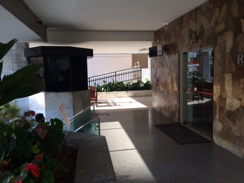 Apartamento à venda Ingá com 90m² e 3 quartos por R$ 695.500 - 1755990050-img-8804.JPG
