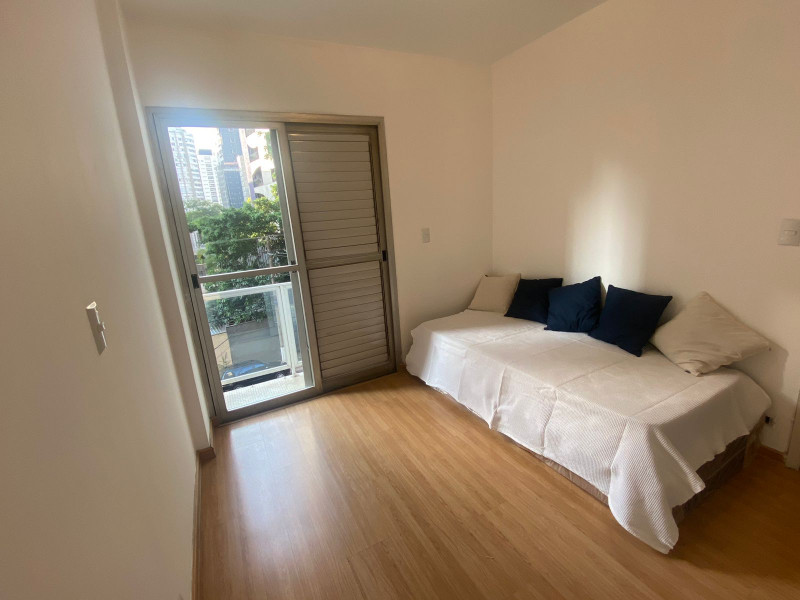 Apartamento à venda Itaim Bibi com 110m² e 3 quartos por R$ 1.950.000 - 676885827-quarto-3.jpeg