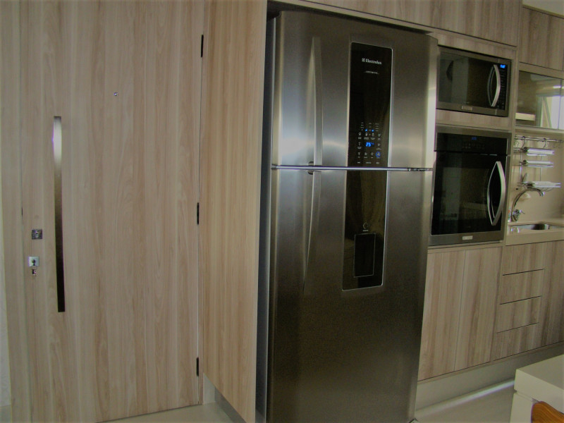 Apartamento à venda Centro com 128m² e 3 quartos por R$ 980.000 - 87615424-cozinha-2.JPG