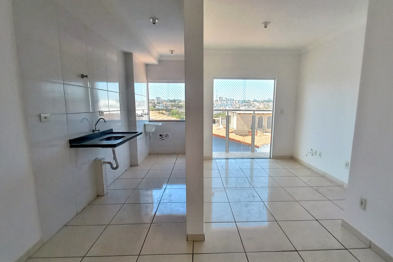 Apartamento à venda Jardim Itangua com 45m² e 2 quartos por R$ 200.000 - 818908941-juncao-001-02.jpg