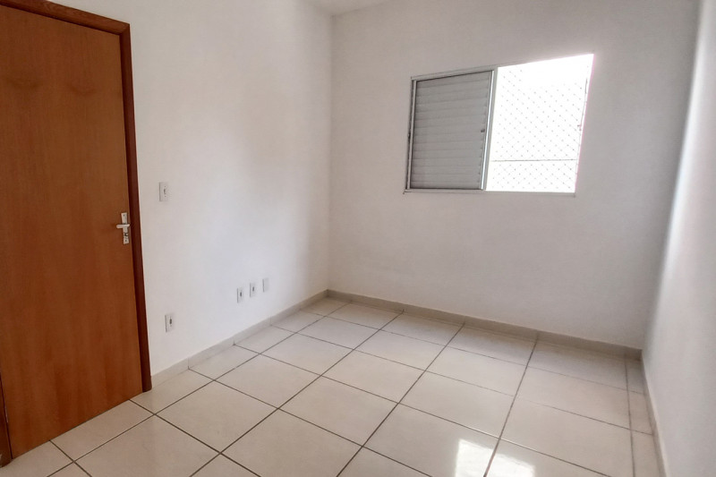 Apartamento à venda Jardim Itangua com 45m² e 2 quartos por R$ 200.000 - 930032678-quarto-2-021.jpg