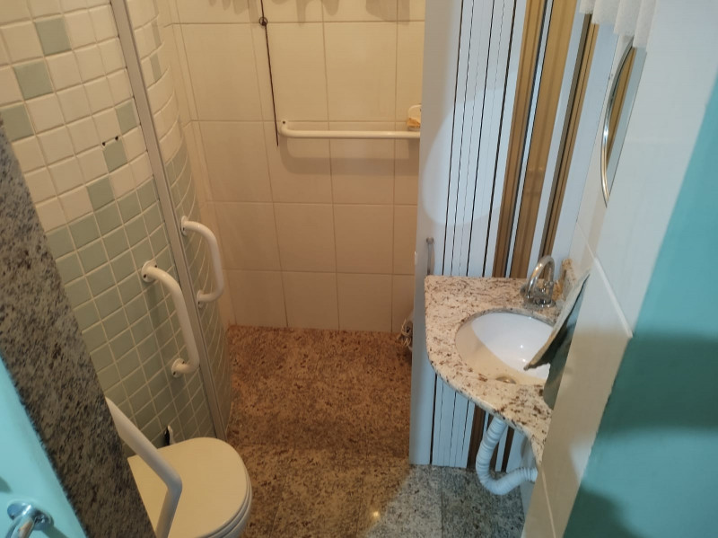Casa à venda Vila Marchi com 300m² e 3 quartos por R$ 1.300.000 - 1166806036-banheiro-suite-3.jpg