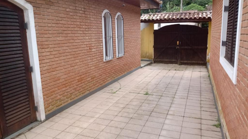 Casa à venda Enseada com 300m² e 5 quartos por R$ 675.000 - 148599224-f589b7ed-0157-47f2-bbe8-c3033423642e.jpeg