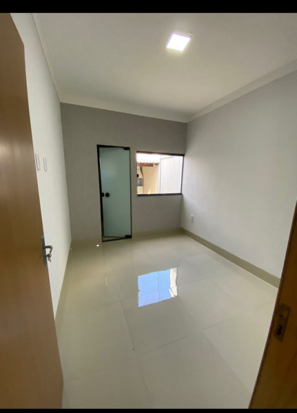 Casa à venda Jardim Marques de Abreu com 120m² e 2 quartos por R$ 250.000 - 1894317860-20230331-134921.jpg