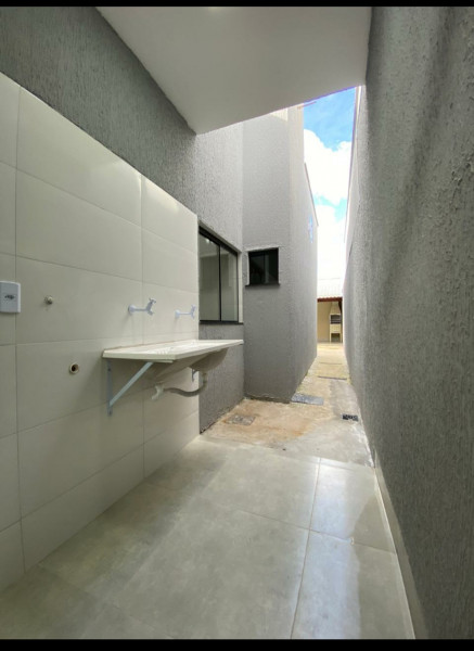 Casa à venda Jardim Marques de Abreu com 120m² e 2 quartos por R$ 250.000 - 192265000-20230331-134940.jpg