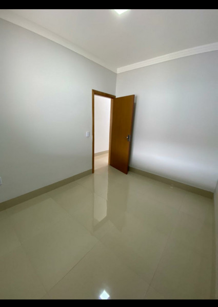 Casa à venda Jardim Marques de Abreu com 120m² e 2 quartos por R$ 250.000 - 744725269-20230331-134904.jpg