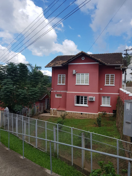 Casa à venda Centro com 588m² e 5 quartos por R$ 750.000 - 951347017-img-20230526-wa0062.jpg