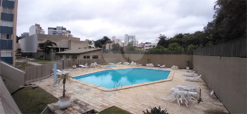 Apartamento à venda Cabral com 80m² e 3 quartos por R$ 515.000 - 1027218392-3a85f43b1741aedab9095f8369fe2f51.png