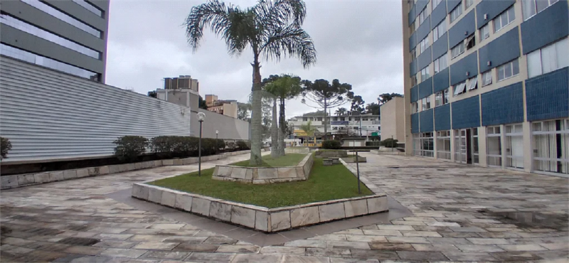 Apartamento à venda Cabral com 80m² e 3 quartos por R$ 515.000 - 799814720-b34e083c2f236fd39cdc474cabe4c461.png