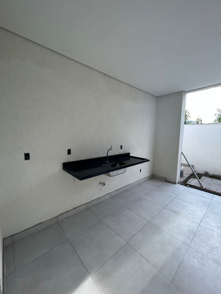 Casa de condomínio à venda Ponta Negra com 150m² e 3 quartos por R$ 799.000 - 1517104922-whatsapp-image-2023-05-26-at-16.jpeg