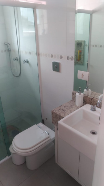 Casa à venda Centro Alto com 400m² e 3 quartos por R$ 1.200.000 - 1991005214-banheiro-da-suite-2.jpg