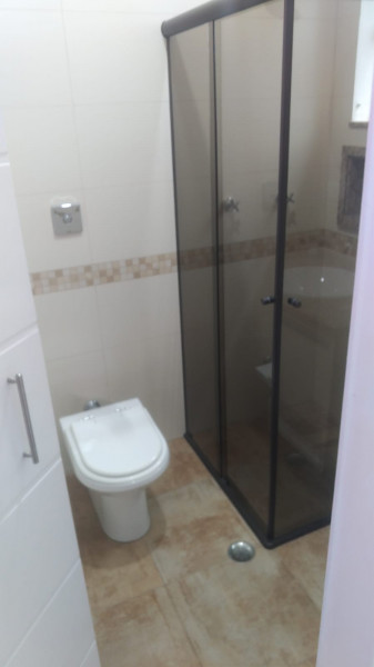 Casa à venda Centro Alto com 400m² e 3 quartos por R$ 1.200.000 - 67709757-banheiro-da-suite-3.jpg