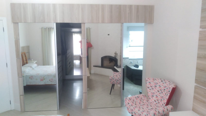 Casa à venda Centro Alto com 400m² e 3 quartos por R$ 1.200.000 - 713106711-suite-master1.jpg