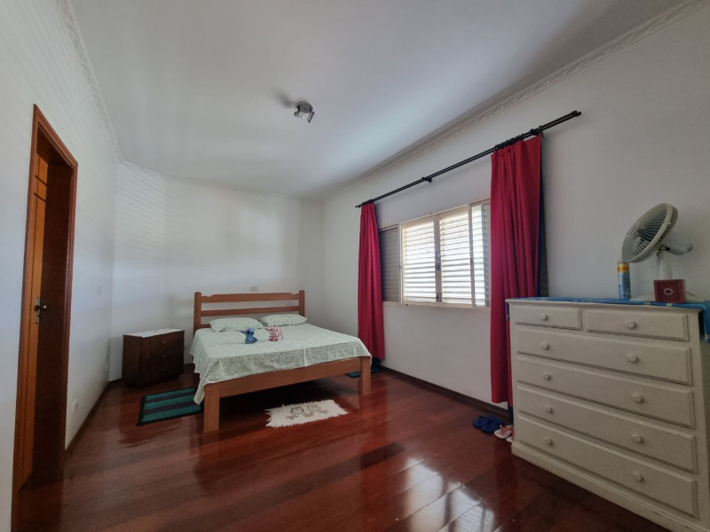Casa à venda Centro com 269m² e 3 quartos por R$ 1.100.000 - foto-20.jpg