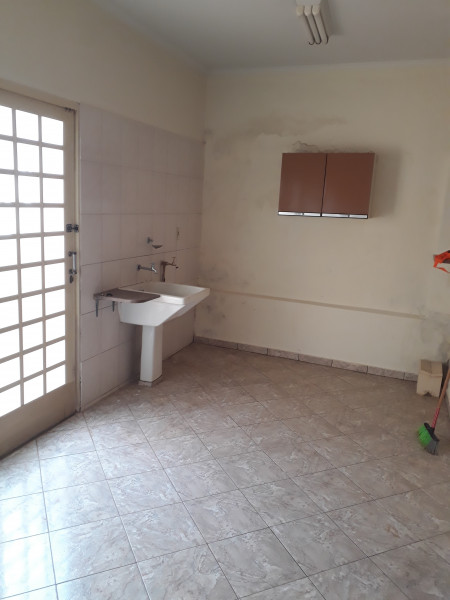 Casa à venda Jd Vista Alegre com 197m² e 3 quartos por R$ 500 - 520716816-20220803-145934.jpg