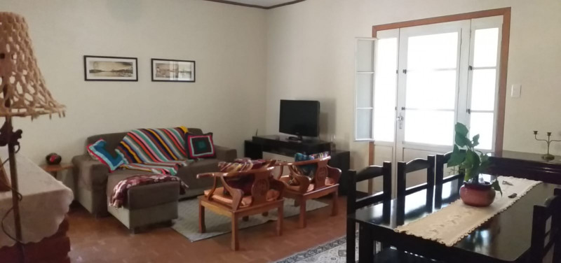 Casa à venda Três Barras com 380m² e 3 quartos por R$ 407 - 1326595423-sala-toda.jpg