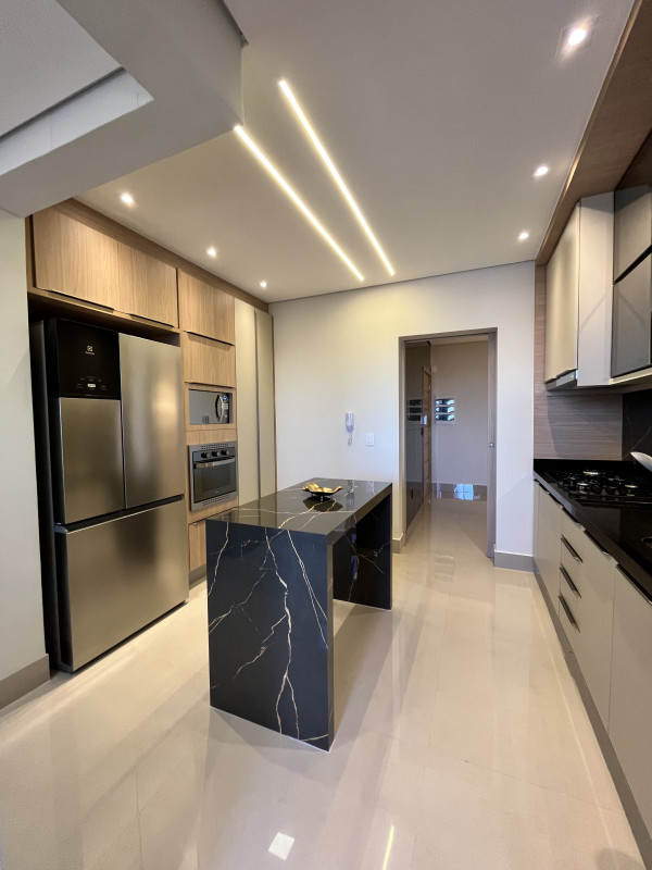 Apartamento à venda Santa Mônica com 116m² e 3 quartos por R$ 1.070.000 - 1915087441-img-5707.jpeg