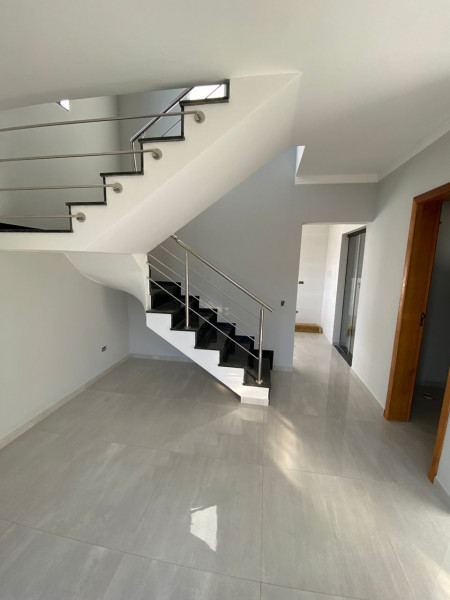 Casa à venda Campina da Barra com 92m² e 3 quartos por R$ 450 - 97238127-escada-3.jpg