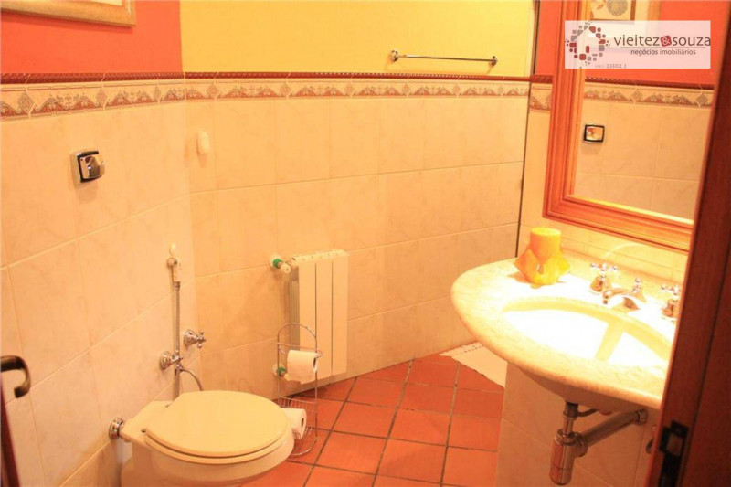 Casa à venda Centro com 400m² e 3 quartos por R$ 1.600.000 - 2057048917-wc-b.jpg