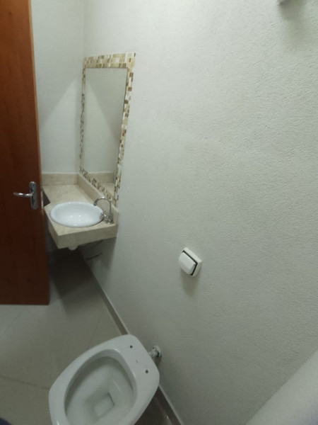 Comercial para alugar Jardim Samello V com 40m² e 1 quarto por R$ 850 - 1773466155-326f9e5f-e6e6-42c6-8127-7b20d00487a7.jpg