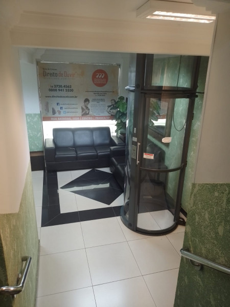 Comercial para alugar Jardim Samello V com 40m² e 1 quarto por R$ 850 - 2058190491-whatsapp-image-2023-05-15-at-08.jpeg