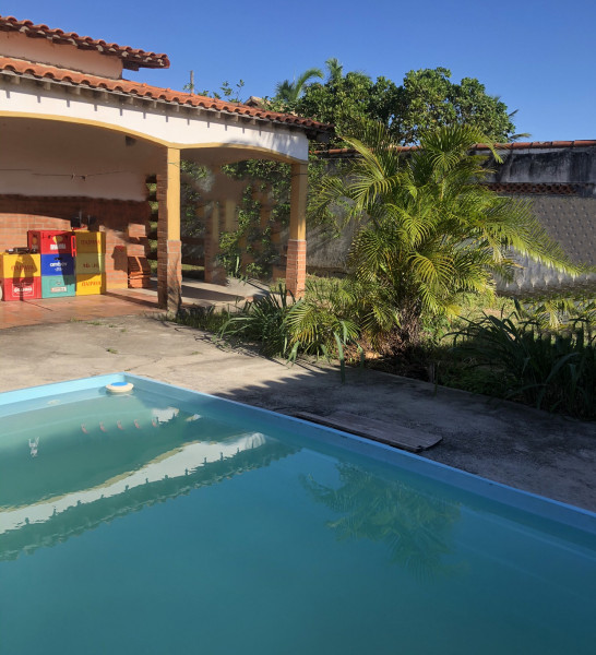 Casa à venda Jardim Guaratiba com 960m² e 3 quartos por R$ 400.000 - 1430187462-1e00daa4-9e5c-41bf-923f-af1876201e2f.jpeg