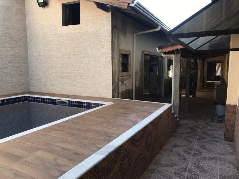 Casa à venda Balneario Umurama com 260m² e 5 quartos por R$ 800.000 - 300993788-whatsapp-image-2022-02-22-at-16.jpeg
