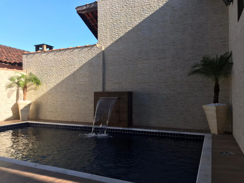 Casa à venda Balneario Umurama com 260m² e 5 quartos por R$ 800.000 - 323602130-whatsapp-image-2022-02-22-at-16.jpeg