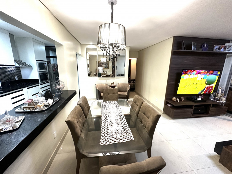 Apartamento à venda Centro com 103m² e 3 quartos por R$ 870.000 - 1140316723-1374afbc-7308-4546-8b4c-344941f89834.jpeg