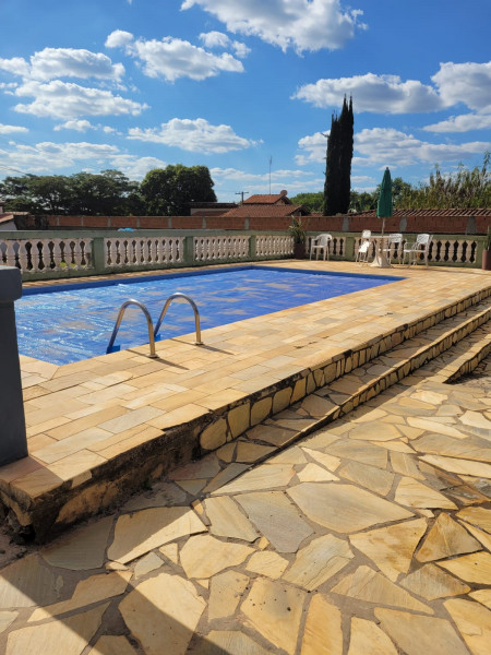 Chácara à venda Village Campinas com 1356m² e 3 quartos por R$ 880.000 - 891600675-piscina.jpg