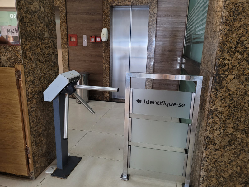 Comercial à venda Pituba com 26m² e 1 quarto por R$ 138.000 - 451517781-20221029-101555.jpg