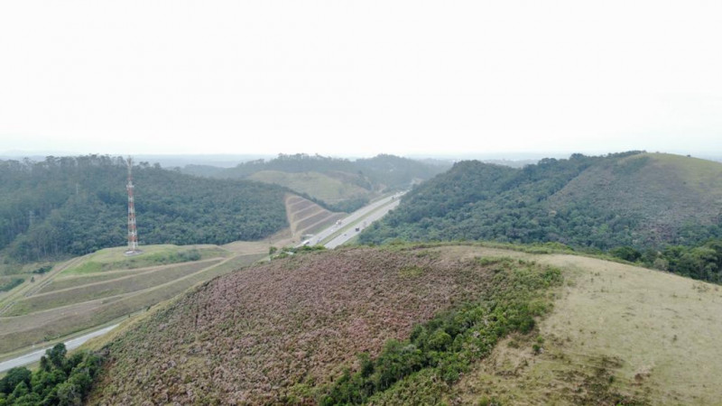 Terreno à venda Batistini com 233000m² e 1 quarto por R$ 25.000.000 - 550303835-img-20230530-wa0073.jpg