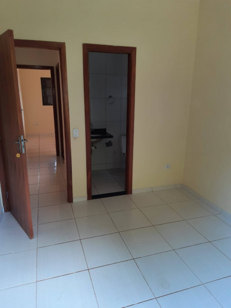 Casa à venda Jardim Aeroporto com 225m² e 2 quartos por R$ 250.000 - 429379682-img-20230508-wa0002.jpg