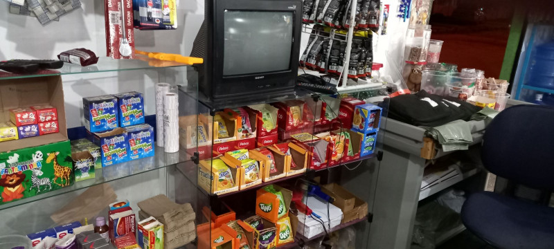 Comercial à venda Osmar Cabral com 200m² e 1 quarto por R$ 350.000 - 1192389597-ccdd7a19-3a79-43b5-b389-4b4076140884.jpg